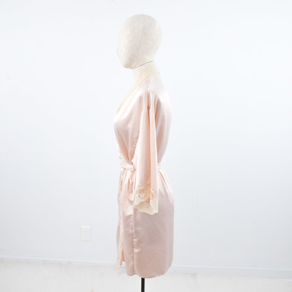 SOLD Luxury S Satin Lace Kimono Wrap Robe Pink Valentine’s day - Picture 3 of 10